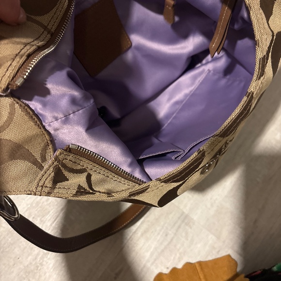 Coach Duffle Signature Canvas Leather SIGNATURE PIECED DUFFLE STYLE F17490 - Picture 4 of 5